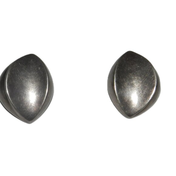 Vintage Bayanihan Sterling Silver Clip On Earrings Abstract Hollow 17.6 G Signed - Picture 7 of 10